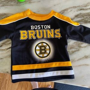 Brand New NHL Boston Bruins shirt 12m
